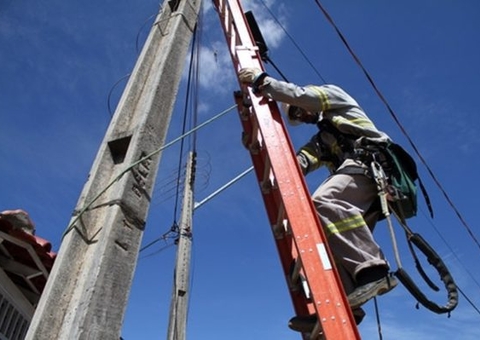 Confira onde faltará energia nesta sexta-feira em Manaus