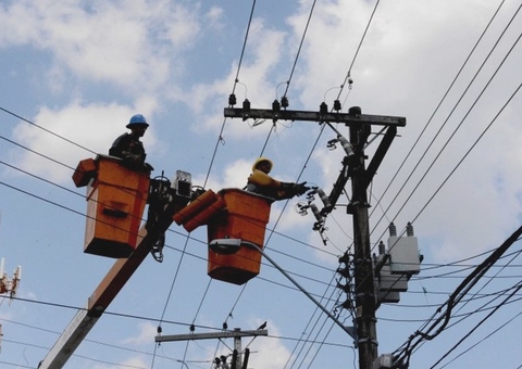 Saiba onde deve faltar energia neste sábado em Manaus