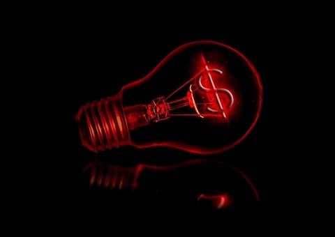 Com bandeira vermelha, conta de luz deve ficar 20% mais cara