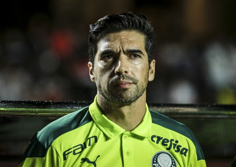 Abel reinventa Palmeiras outra vez em busca de tri consecutivo no Paulistão
