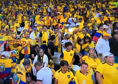 Catar é derrotado pelo Equador no jogo de abertura da Copa do Mundo