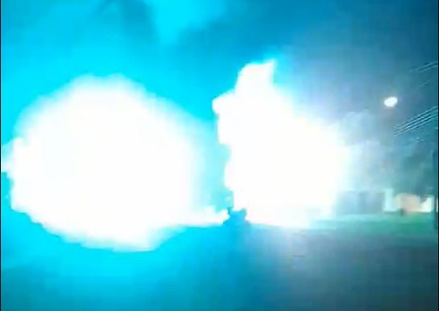 Pane em transformador quase causa incêndio no Cacau Pirêra; veja vídeo