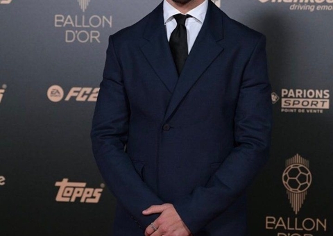 Perfil da Bola de Ouro comete gafe e confunde Rodri com zagueiro do Manchester United