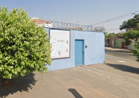 Escolas são investigadas por surto de H1N1 após mortes de dois alunos