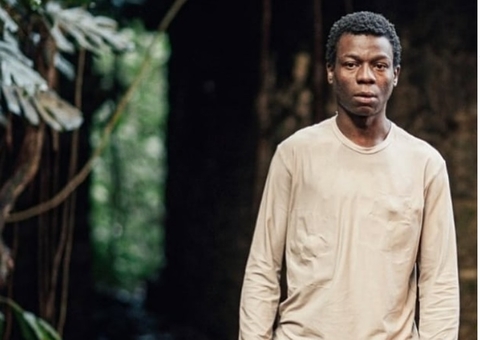 Ator da Globo faz vaquinha para tratamento de câncer da mãe