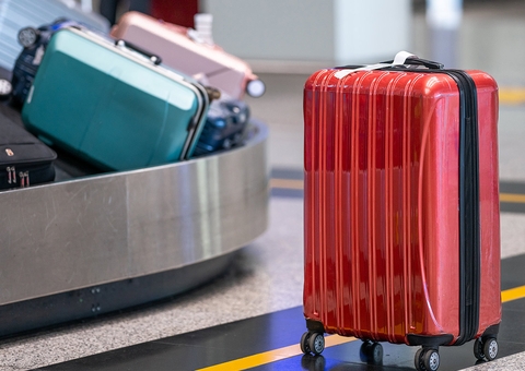 Extravio de bagagem: Azul deve indenizar passageiro em R$ 8 mil