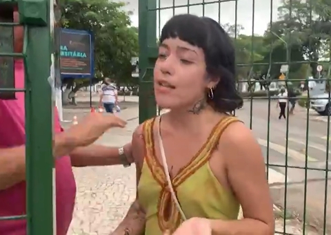 Enem: estudante chega cedo, sai para fumar e perde prova ao encontrar portões fechados