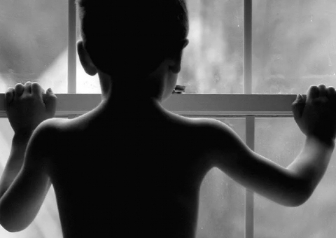 Homem é condenado a 22 anos de prisão por estuprar menino de 6 anos em Manaus