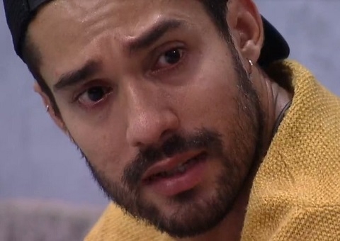 Após polêmica, Arcrebiano é eliminado com 64,89% do BBB21