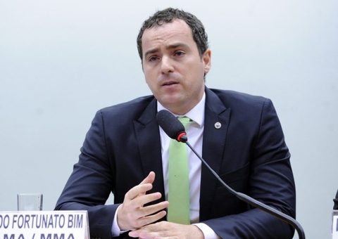 Presidente do Ibama é incluído em inquérito que investiga Ricardo Salles