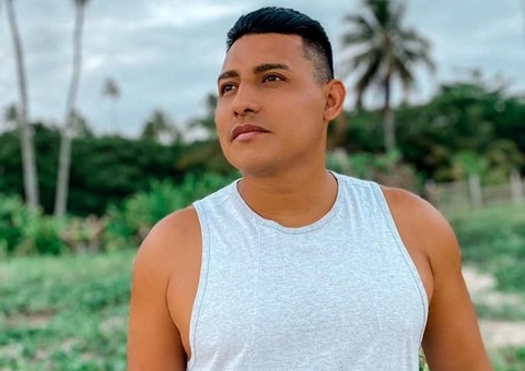 Ex-coreográfo do Caprichoso, Evandro Souza morre de Covid-19 no Amazonas