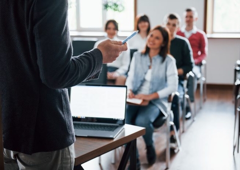 Servidor da Seduc com mandato classista tem direito a receber Fundeb no Amazonas