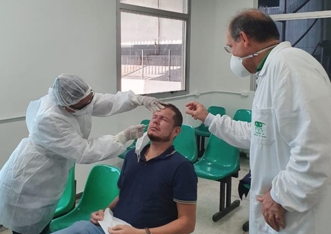 Governo do Amazonas amplia testagem de Covid e resultado sai pela internet