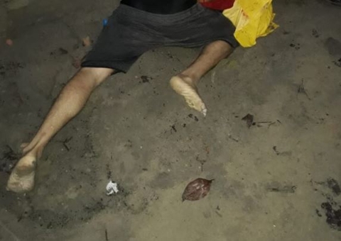 Jovem é executado com  6 tiros no terreno de igreja em Manaus