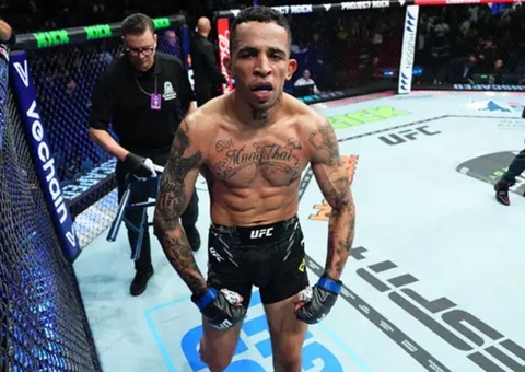 Brasileiro Carlos Prates nocauteia chinês e fatura bônus de R$ 273 mil no UFC