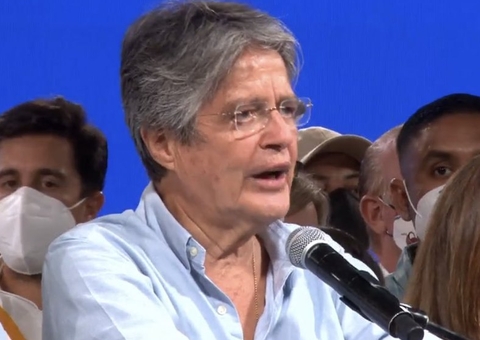 Guillermo Lasso é eleito presidente do Equador