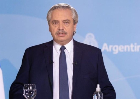 Presidente da Argentina rebate provocação de Bolsonaro sobre Copa América