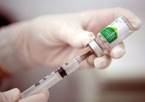 Vacinação de idosos e professores contra a Influenza começa amanhã