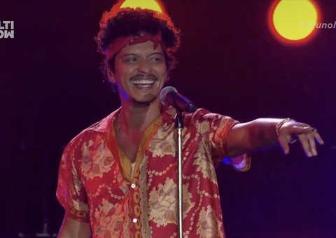 No The Town, Xororó canta 'Evidências' da plateia do show de Bruno Mars