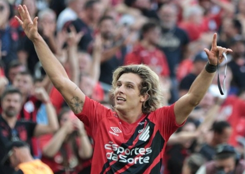 Com golaço de Canobbio, Athletico-PR supera Internacional no Brasileirão