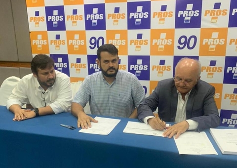 Melo desmente boato e oficializa candidatura de deputado estadual no Amazonas