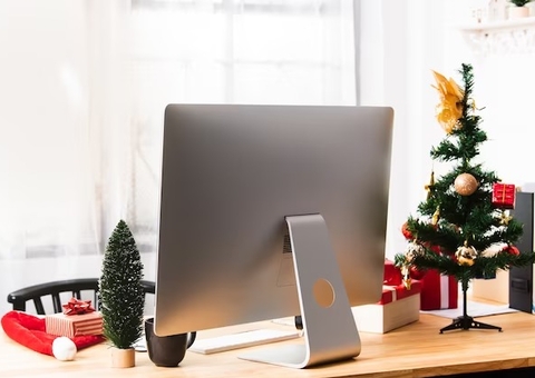 Preciso trabalhar no Natal e Ano-Novo? Veja regras para feriados após resolução do governo