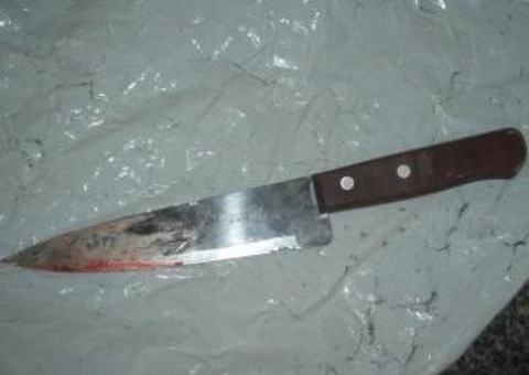 Justiça mantém prisão de jovem que matou tio a facadas