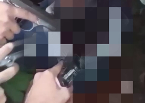 Homem é filmado sendo decapitado por membros de facção criminosa em Manaus