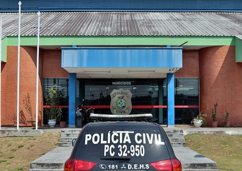 Criminosos anunciam assalto e matam dono de lanchonete em Manaus