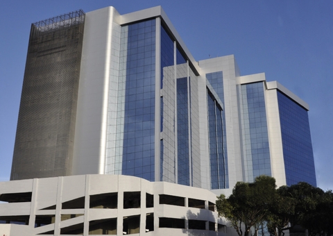 Santander terá que indenizar ex-bancária em mais de R$ 500 mil em Manaus