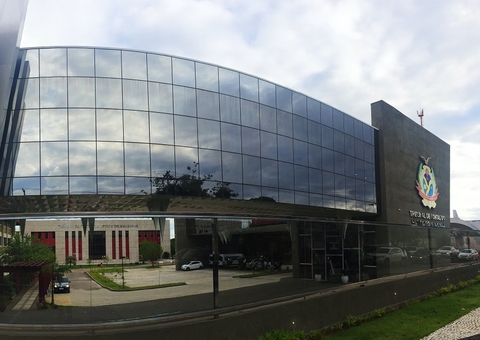 Gabarito da prova objetiva do TCE-AM será divulgado no dia 15 de setembro 