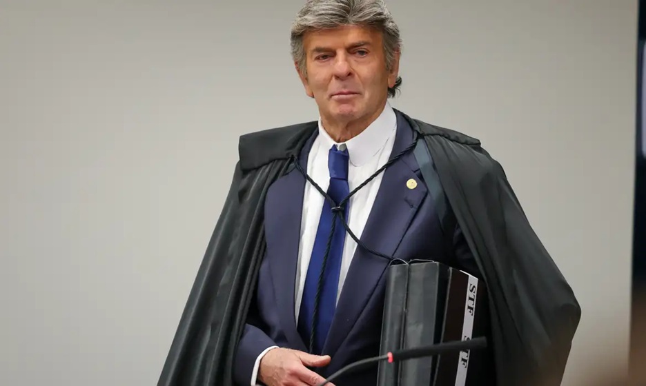 Fachin autoriza Fux a mudar para a 2ª Turma do STF