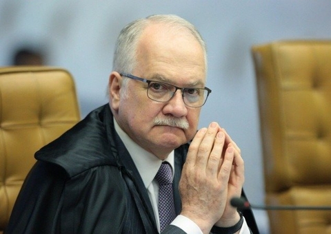 Fachin mantém decisão que anulou condenações de Lula e caso vai ao plenário