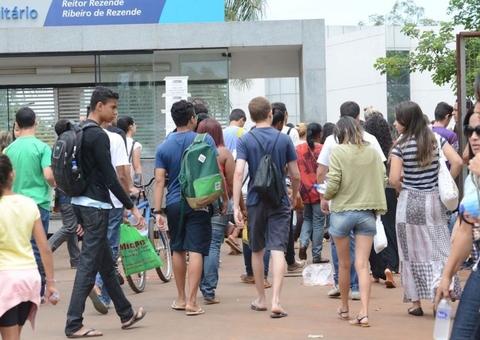 Mais de 160 mil candidatos realizam provas do Enem hoje no Amazonas