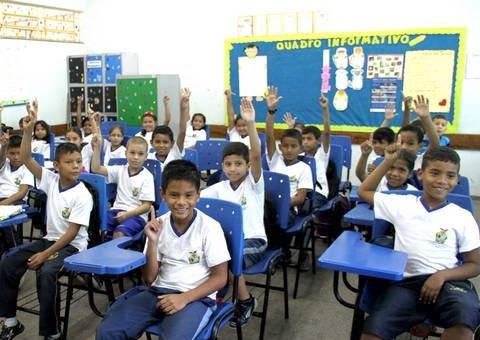 Em São Paulo de Olivença dez escolas de madeira custam R$ 1,9 milhão