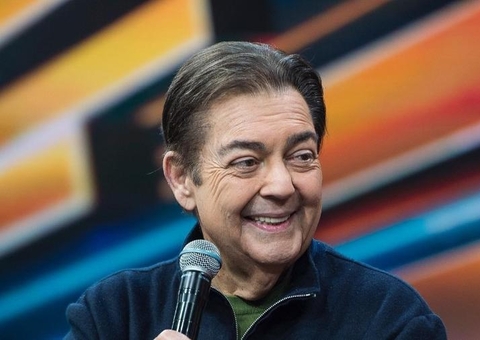 Faustão recebe alta médica após internação para exames pós-transplante