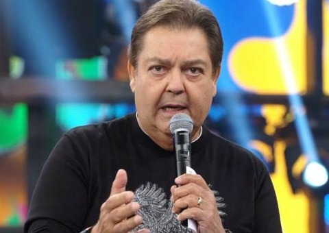 Faustão reaparece pela 1ª vez em público após saída da Globo