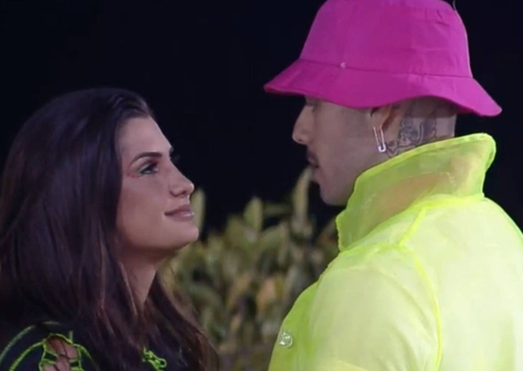 Marina e Gui se beijam em festa de A Fazenda; veja vídeo