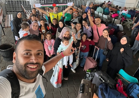 Após dias de angústia, brasileiros conseguem cruzar fronteira e deixar Faixa de Gaza