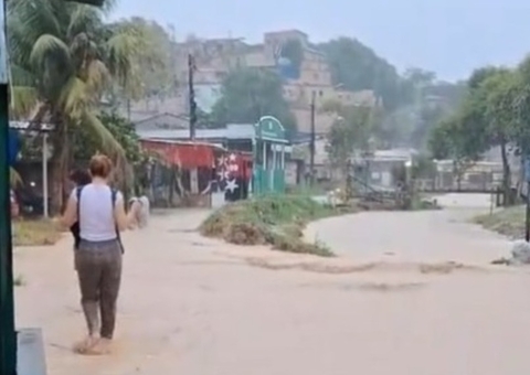 Defesa Civil registra 12 ocorrências por conta da forte chuva