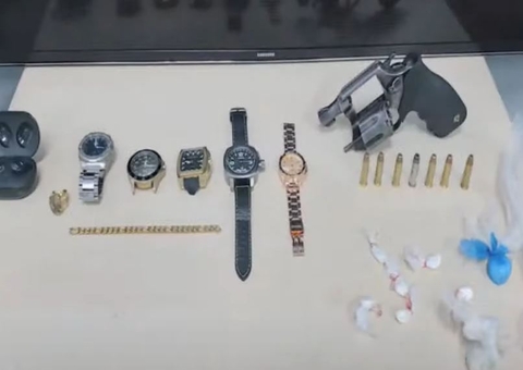 Vítimas de assalto a condomínio na Ponta Negra tiveram prejuízo de mais de R$ 45 mil