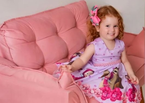 Amigo ouviu gritos da menina de 4 anos assassinada pelo pai: 'Papai, tá doendo'