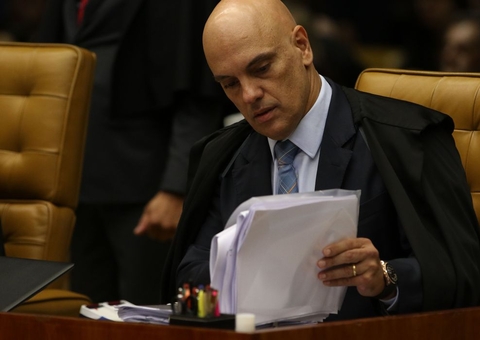 Ministro Alexandre de Moraes é eleito presidente do TSE