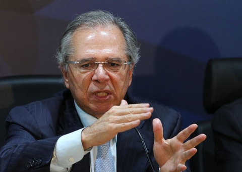 Guedes diz que sobras de comida poderiam alimentar mais pobres no Brasil