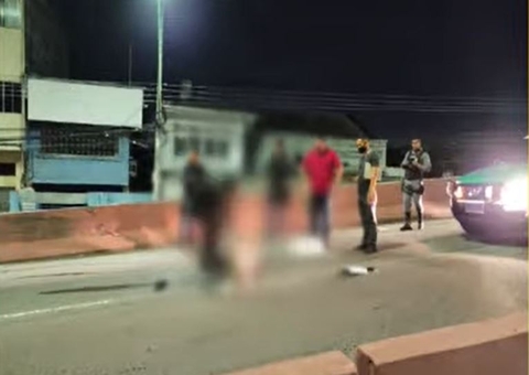 Homem morre ao bater cabeça em poste durante acidente em Manaus