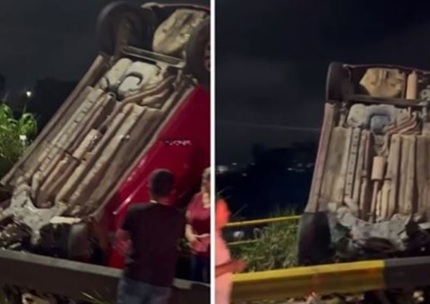 Carro fica 'pendurado' às margens de ribanceira em acidente na Avenida das Flores