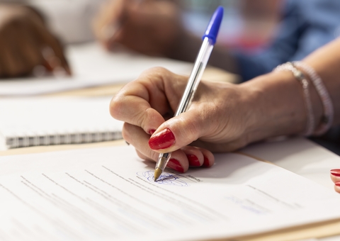 Câmara dos Deputados lança novo concurso com salários de R$ 21 mil