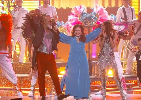Grammy Latino 2021: Anitta, Carlinhos Brown e Gloria Estefan fazem tributo ao Brasil