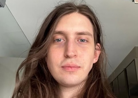 Felca relata ameaças e usa carro blindado após denúncia sobre adultização