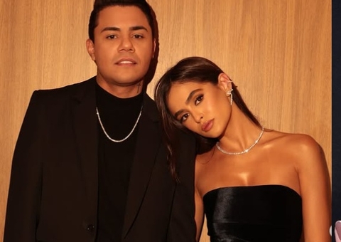 Felipe Araújo pede namorada em casamento com anel de diamante; veja vídeo